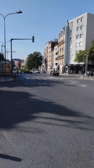 Joli Appart A 10 Minutes De Paris En Metro - Parking Offert Saint-Ouen  Zewnętrze zdjęcie